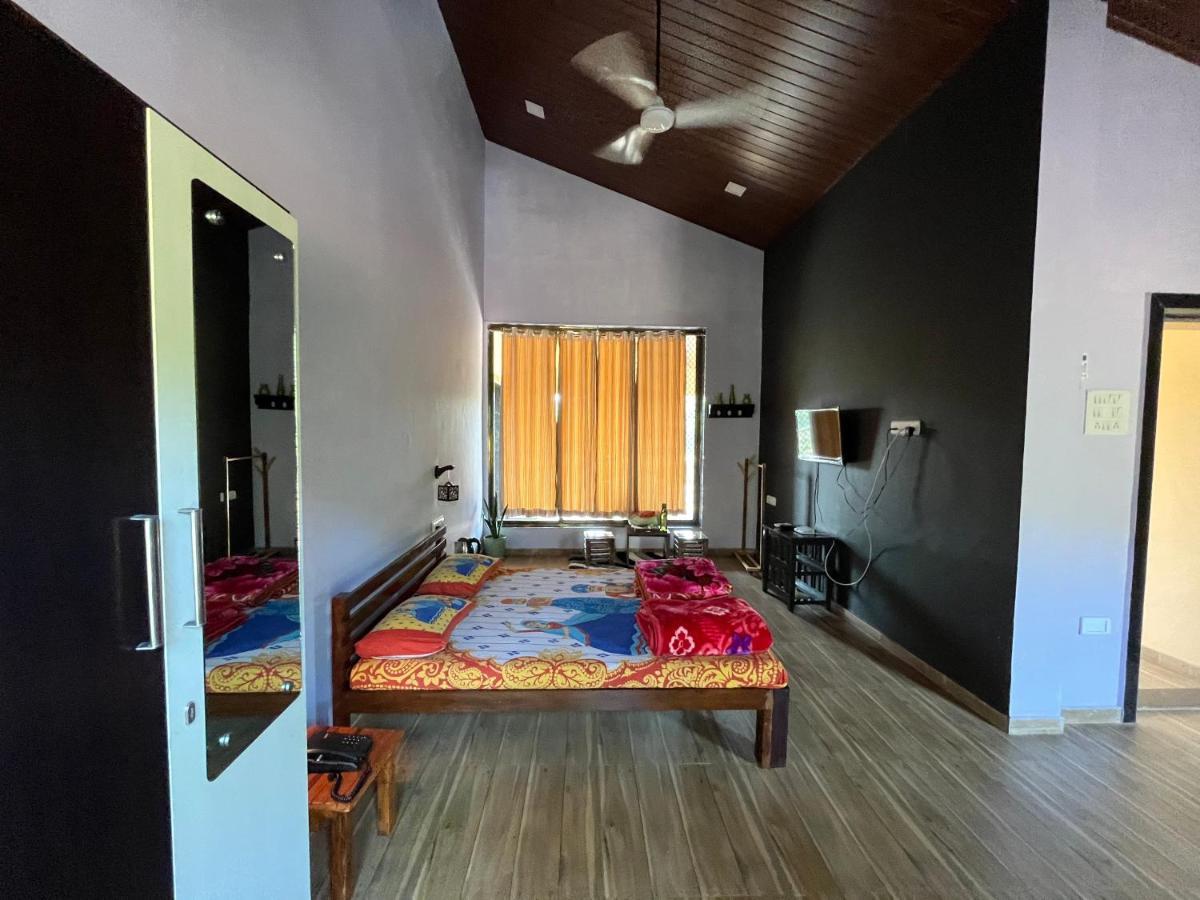 Rutu Enclave Bed & Breakfast Murūd Dış mekan fotoğraf