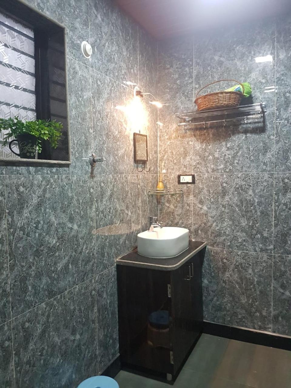 Rutu Enclave Bed & Breakfast Murūd Dış mekan fotoğraf