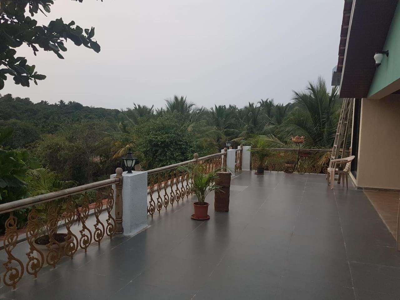 Rutu Enclave Bed & Breakfast Murūd Dış mekan fotoğraf